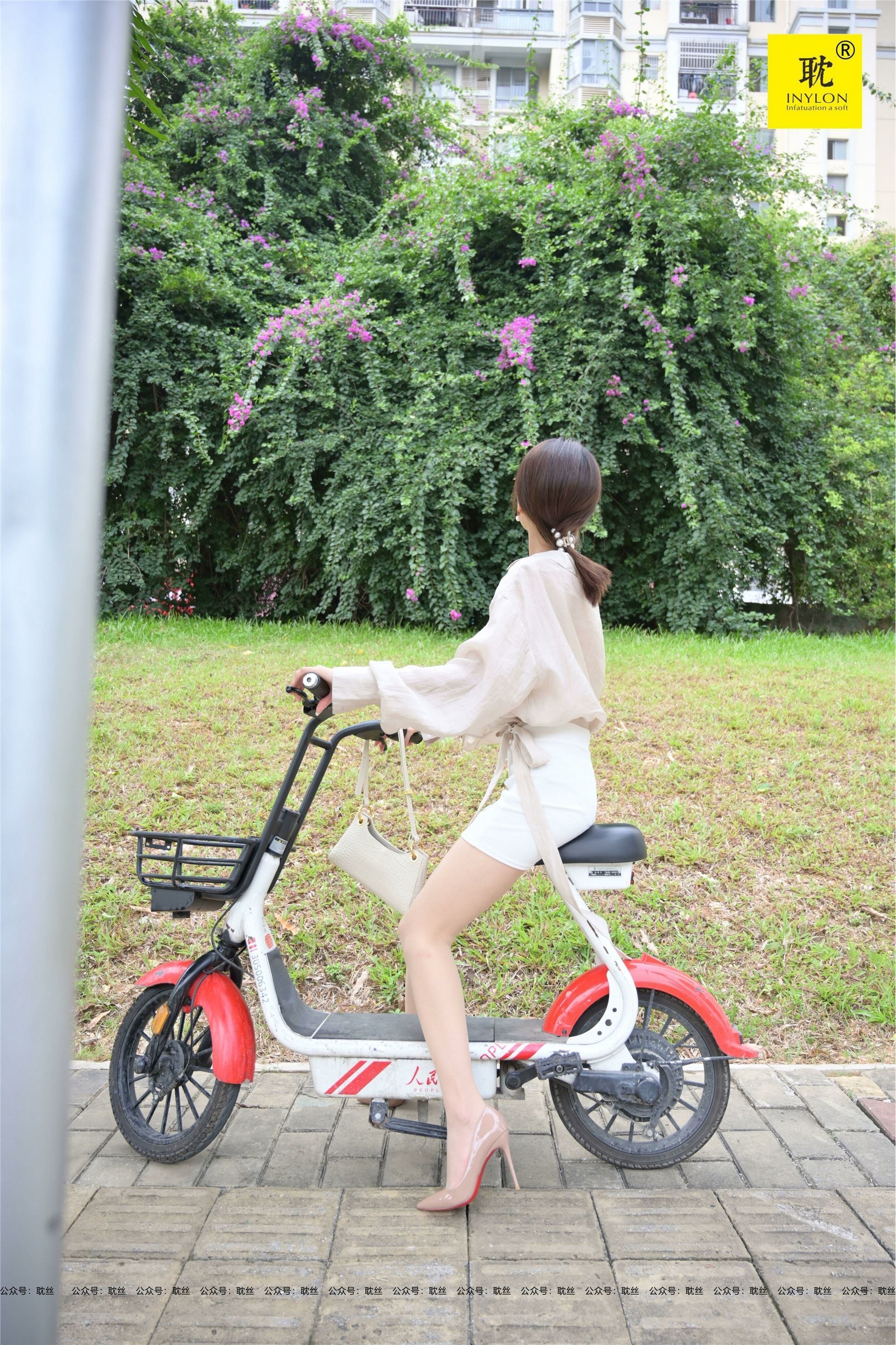 IESS异思趣向  第N种幻想之《一个人下班》⑤ 丘主管